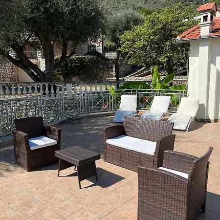 Villa Villa Vue Mer Avec Terrasse Et Clim Pres De Monaco (Adults Only) *