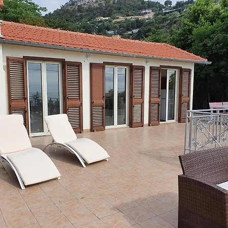 Villa Villa Vue Mer Avec Terrasse Et Clim Pres De Monaco (Adults Only)